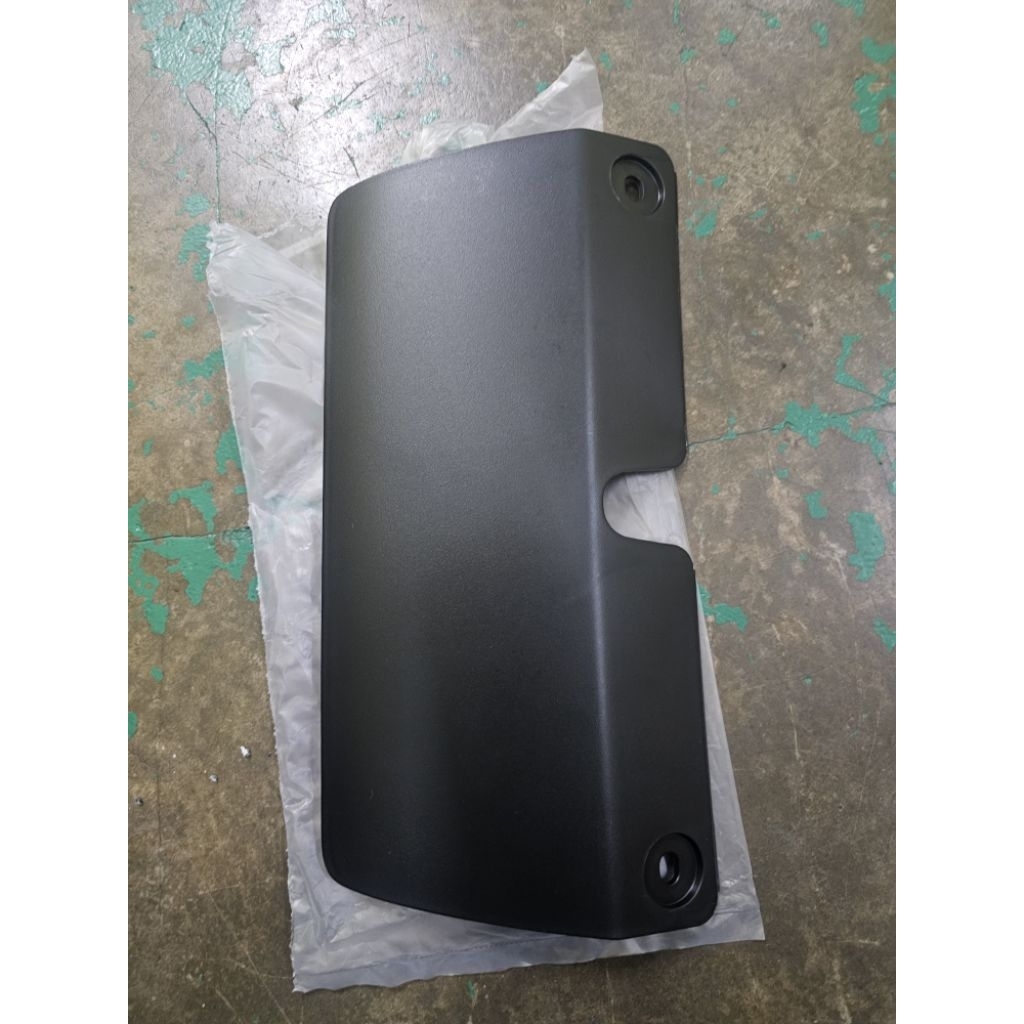 TOWING COVER REAR BUMPER BEZZA | Shopee Malaysia