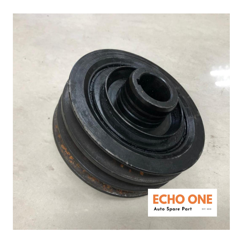 ISUZU LORRY FORKLIFT 4JG2 Engine Main Pulley / Crankshaft Pulley Used ...
