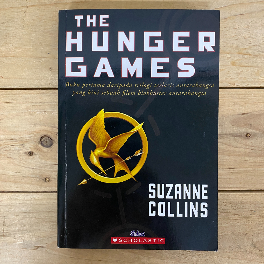 The Hunger Games by Suzanne Collins (Bahasa Malaysia edition) (Preloved ...