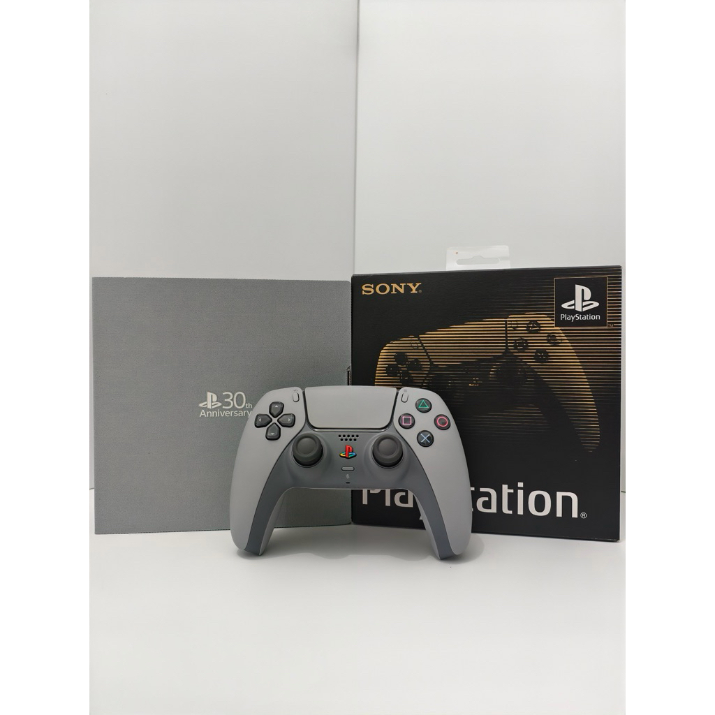 DS5 / PS5 Controller 30th Anniversary Limited Edition（USED） | Shopee ...
