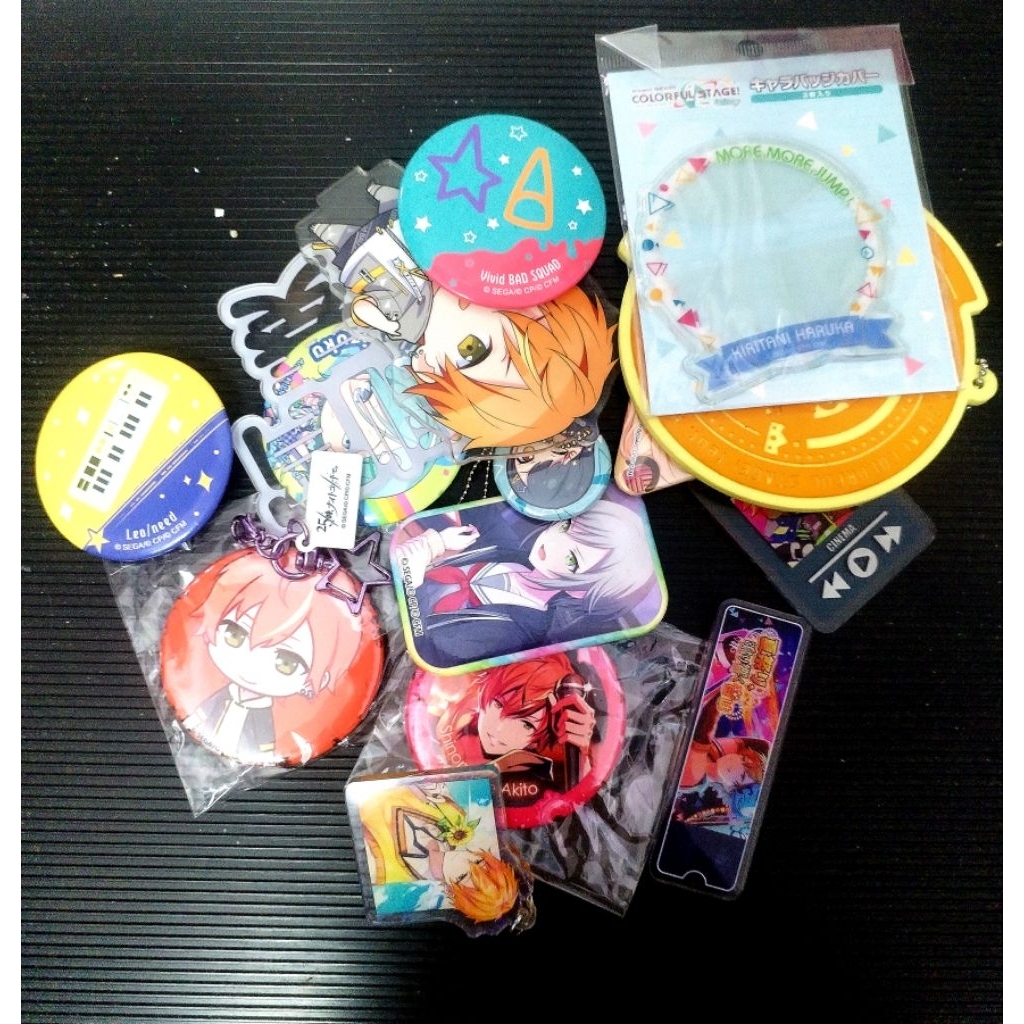 (CLEARANCE) PJSK / Project Sekai Colorful Stage Badges & Keychain ...