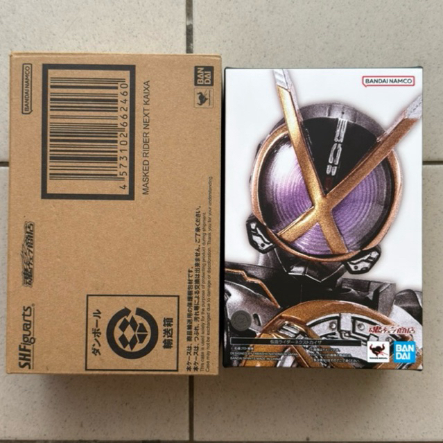 SHF Figuarts SKC Shinkocchou Seihou Kamen Rider 555 Next Kaixa Official ...