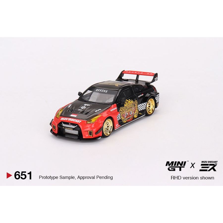 MINI GT 651 NISSAN GTR R35 Ver.1 