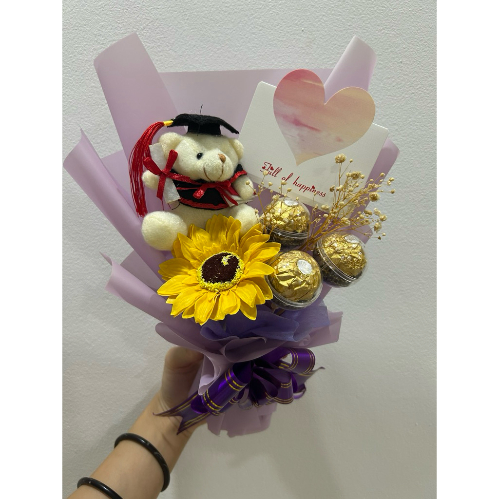 Ferrero Rocher Chocolate Graduation Bouquet | Shopee Malaysia