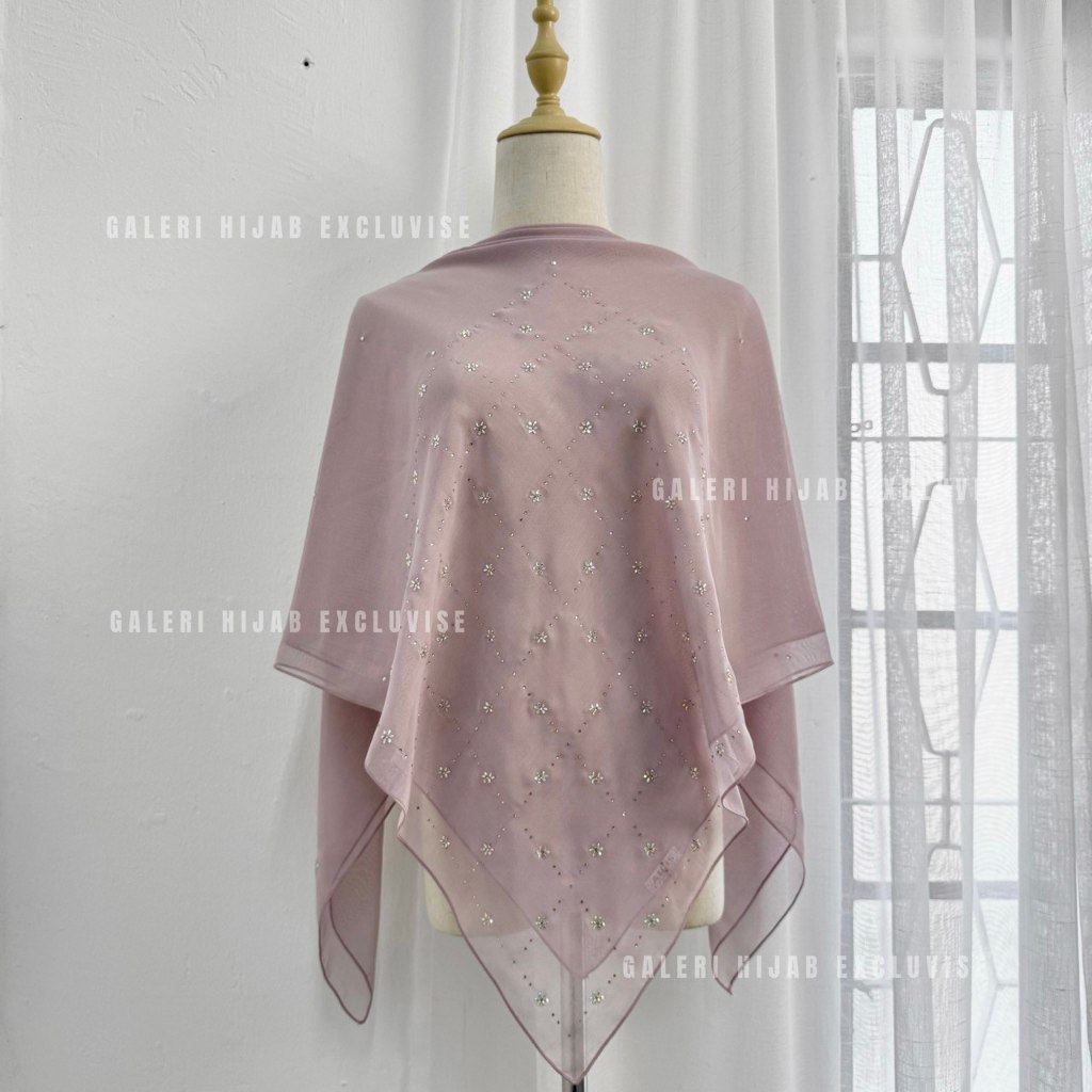 {Raya Edition 2026}Checkered Flora Series Bawal Asli Platinum Airis ...