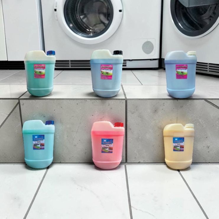 FABRIC PERFUME GRED DOBI 25KG Pewangi Dobi Laundry Homestay / Pelembut ...