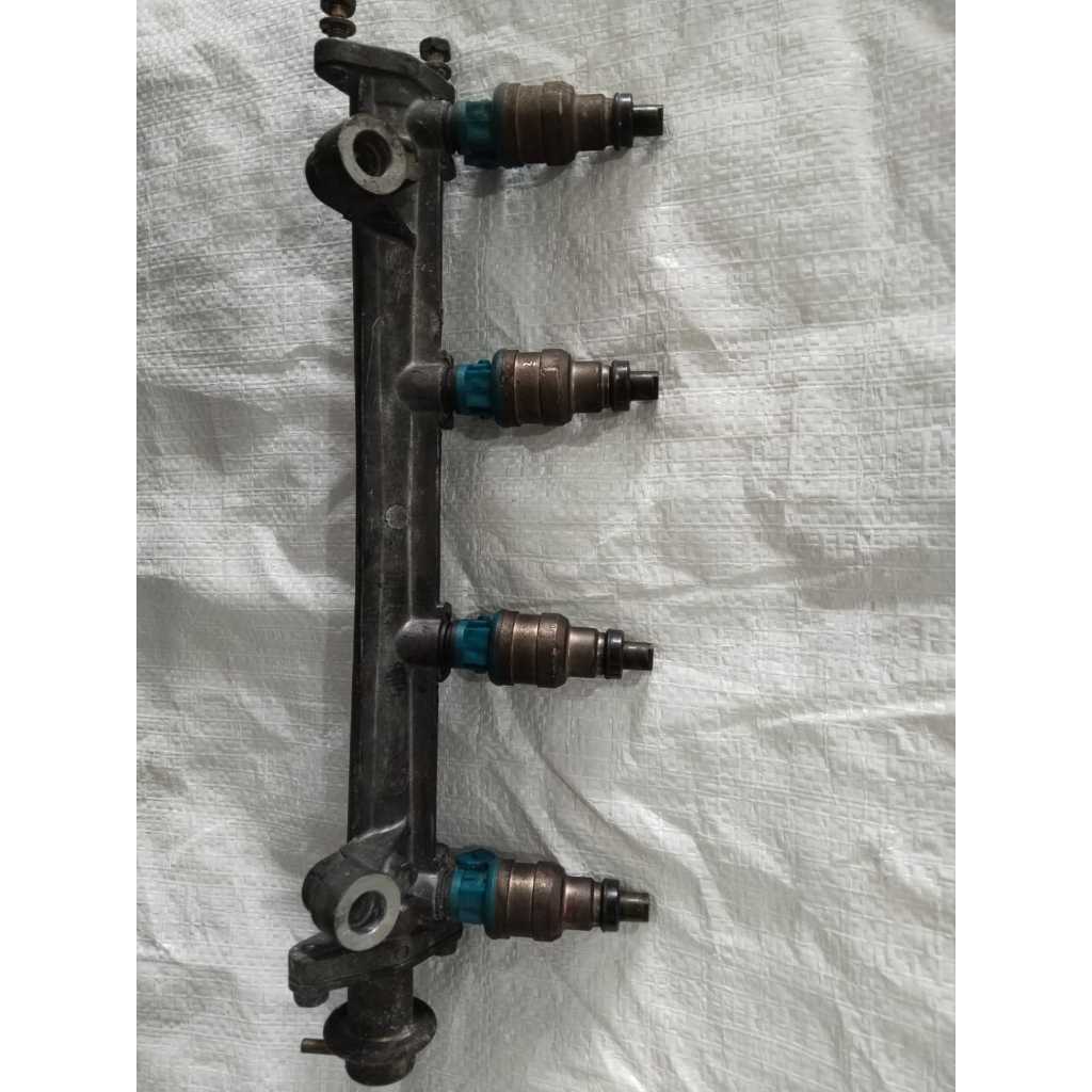 Proton Wira Fuel Injector – Original (Used, NOT Reconditioned) | Shopee ...