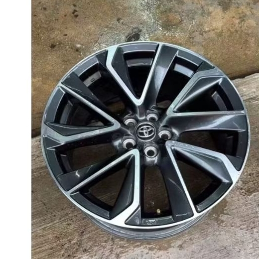 USED SPORT RIM 18 INCH RM2280 4PC TOYOTA COROLLA ALTIS PRIUS ( NEW ALZA ...