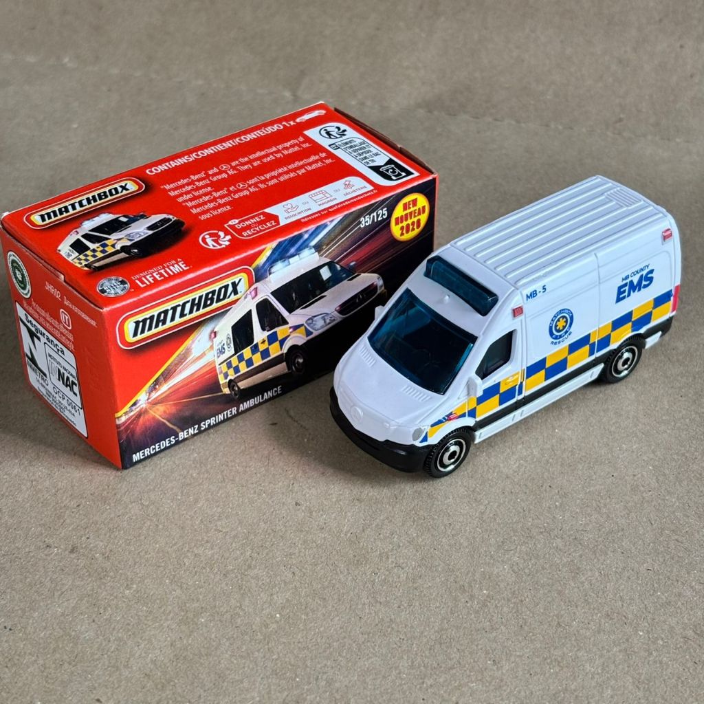 Matchbox Basic Mercedes-Benz Sprinter Ambulance - EMS (Box Packaging ...