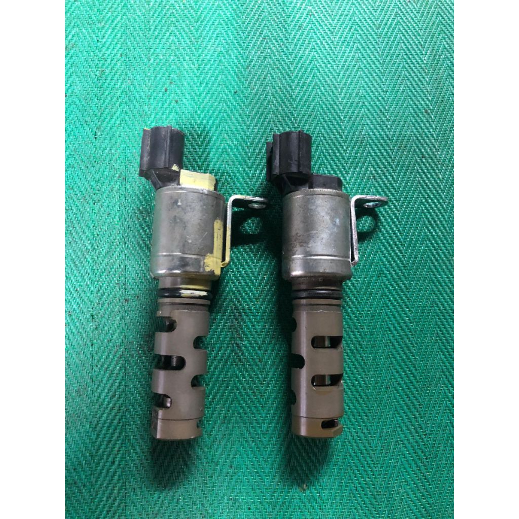 Toyota camry/Alphard/Vellfire 2.5 VVT sensor for 2AR Engine | Shopee ...