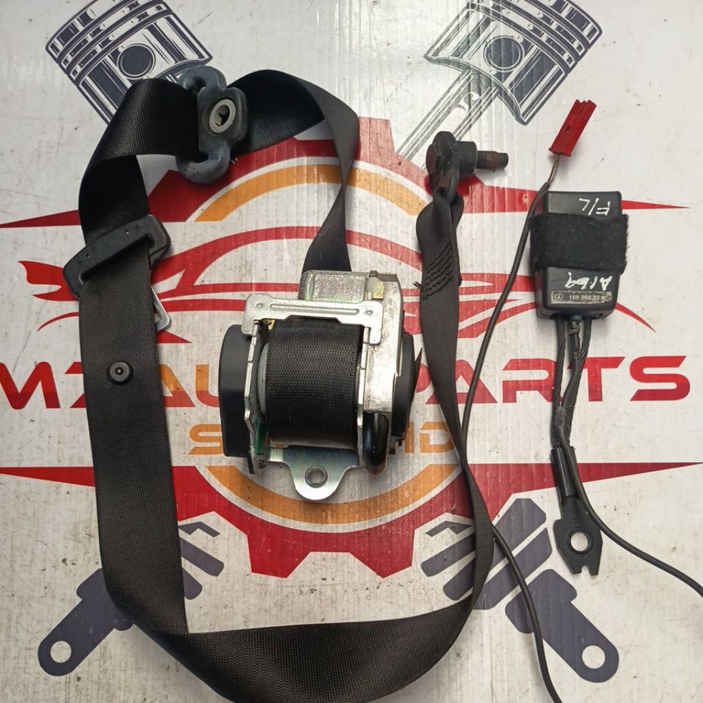 Mercedes Benz A-Class A169 2004 front left seat belt used (Passenger ...