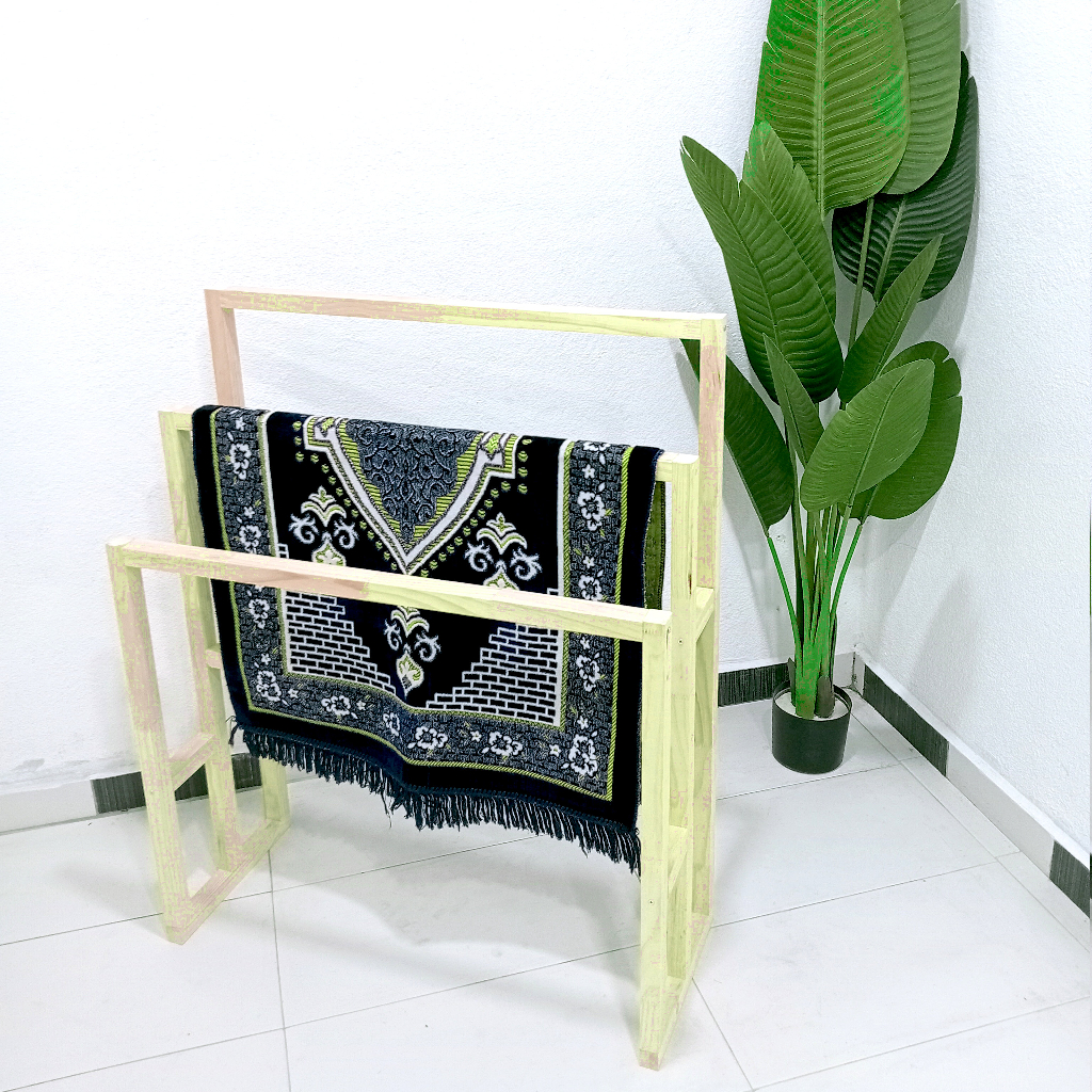 Rak Penyidai Baju Tuala | STANDING TOWEL RACK / PINE WOOD Towel Hanger ...