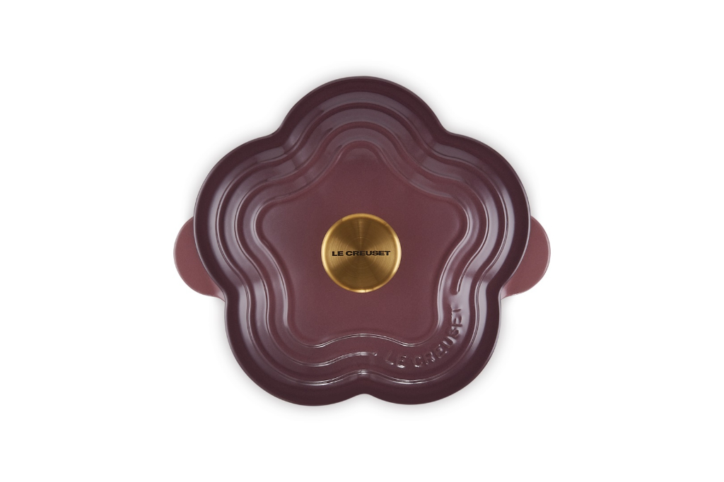 Le Creuset Flower Shaped Casserole 20cm with Gold Knob Fig Shopee Malaysia