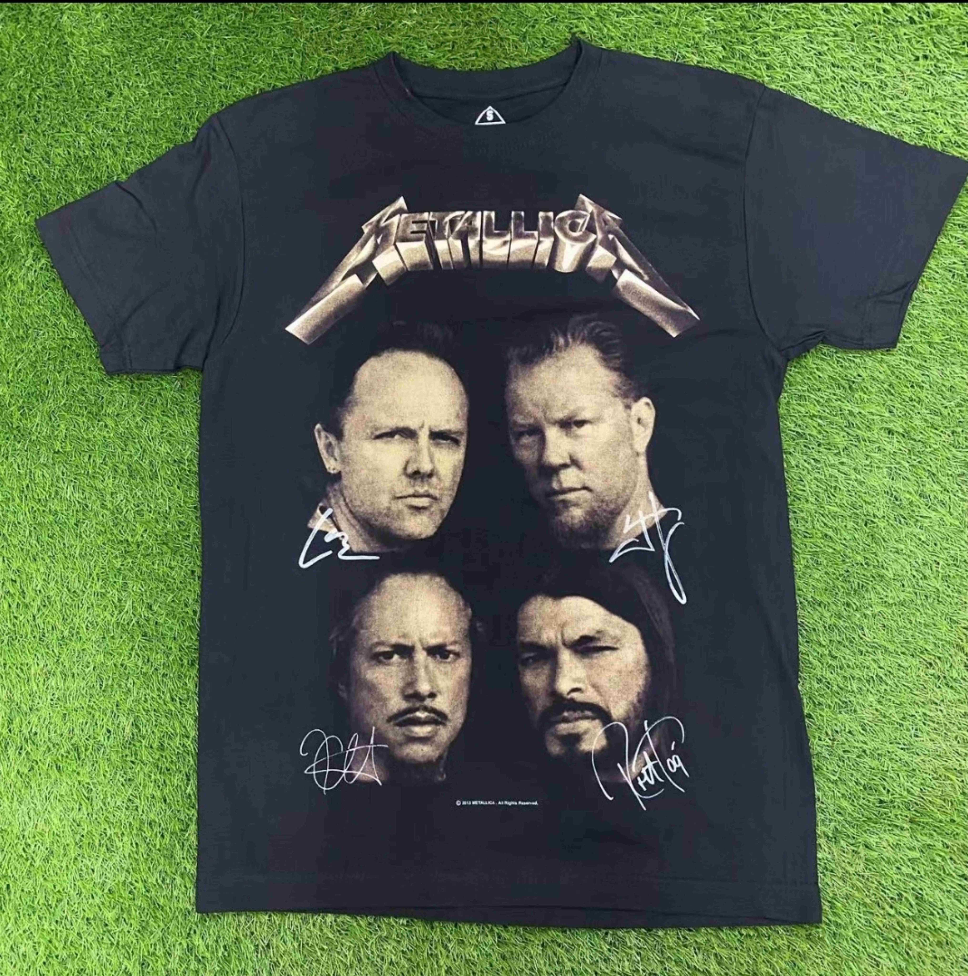 Official Merch Metallica Asia Tour 2013 Metallica T Shirt Malaysia