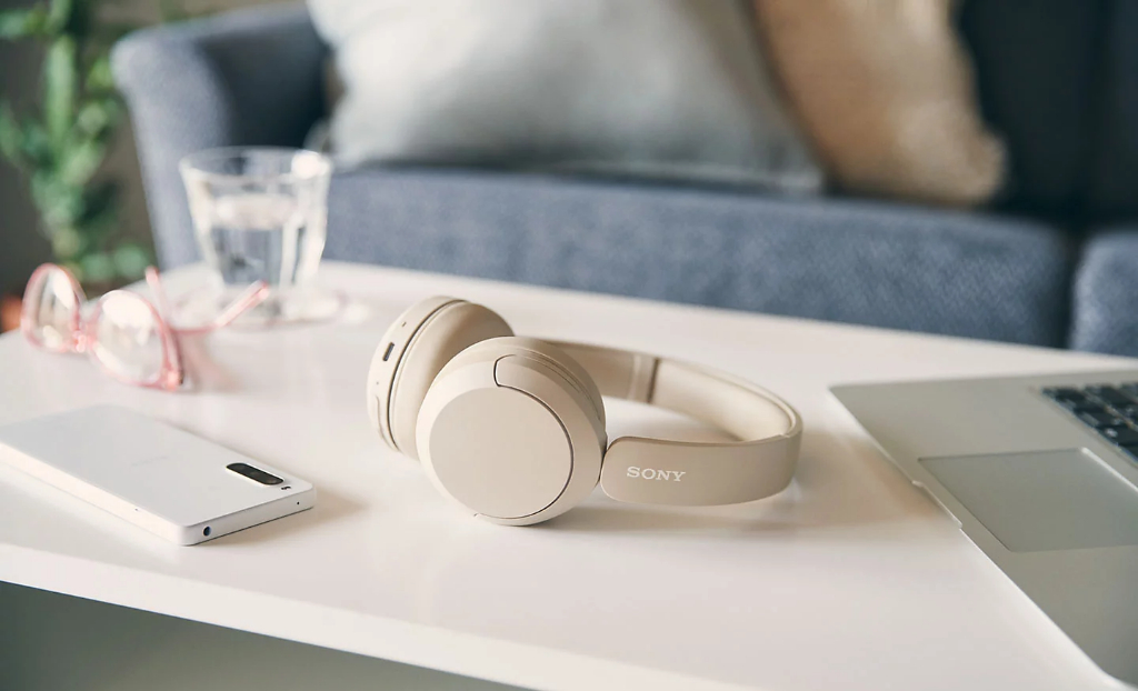 Sony WH-CH520 Wireless Headphones CH520 | Bluetooth Connectivity | 50 ...