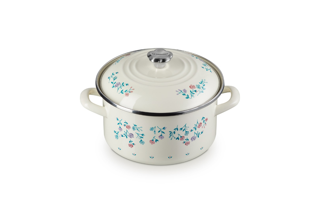 Le Creuset EOS Casserole 20cm Petite Fleur with Stainless Steel Flower