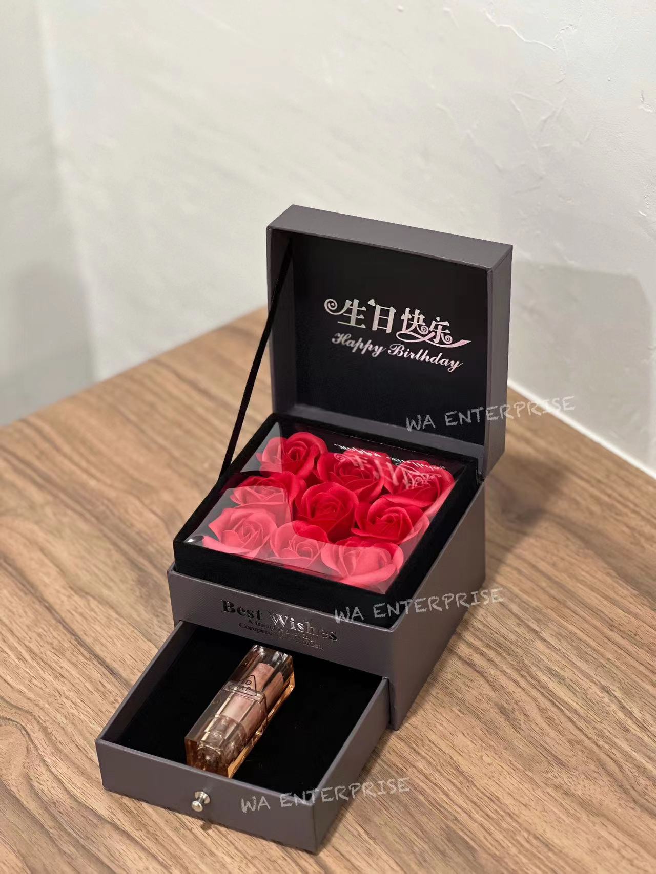 Double Layer Rose Flower Box 9 Flower with Lipstick Necklace Ring ...