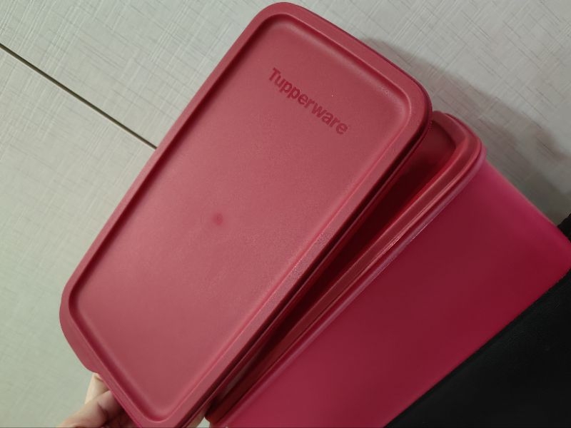 Tupperware Cool Stacker 2.2L OR 1.3L Red Cool Stacker Long Shape Food ...