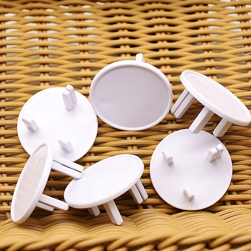 𝐊𝐔𝐑𝐀𝐍𝐆 𝐑𝐈𝐒𝐈𝐊𝐎 Guard UK Protector Power Socket Electrical Covers Caps ...