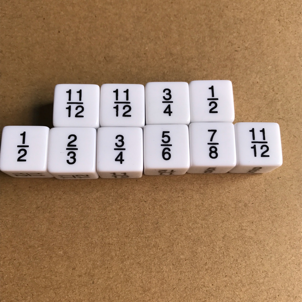 7pcs/set Game Dice Creative RPG Polyhedron D4 D6 D8 D10 D12 D20 Dice ...