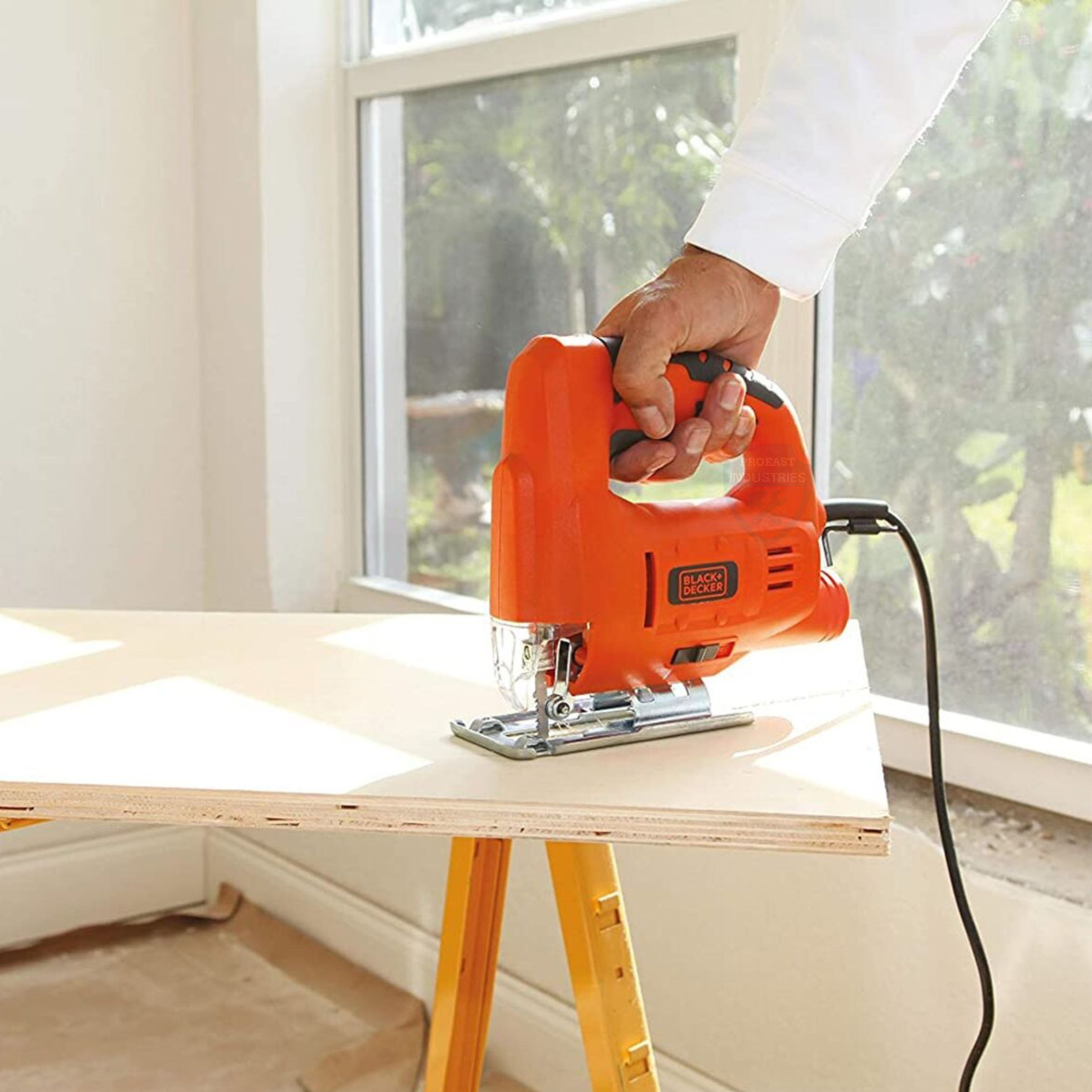 BLACK & DECKER JS20-B1 400W Variable Speed Jigsaw ( JS20 ) | Shopee ...