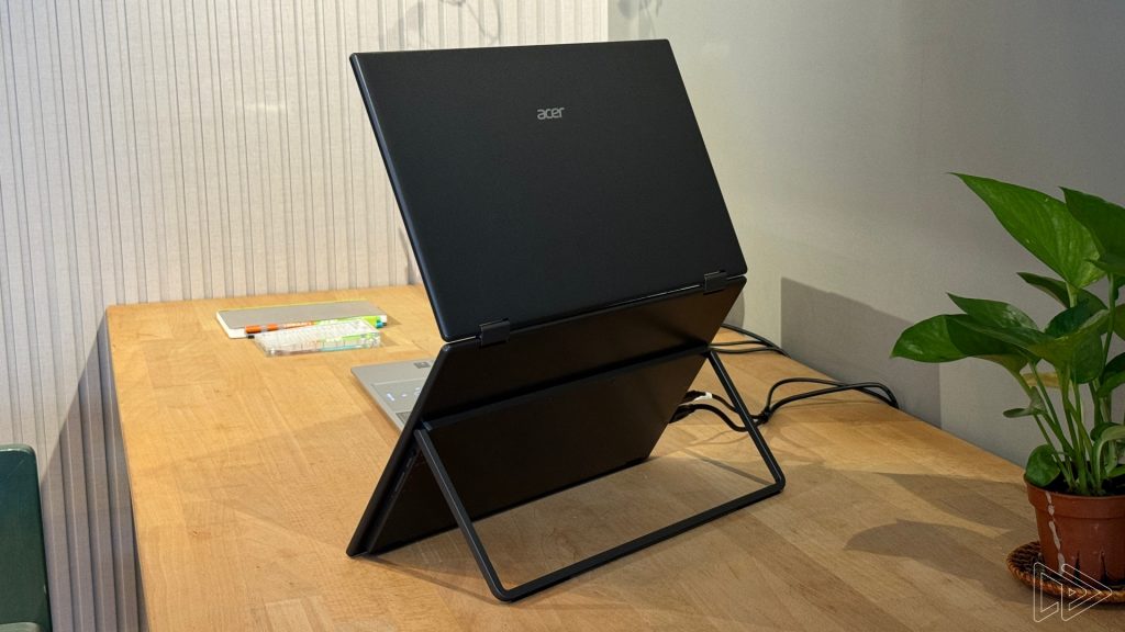 Acer Portable Monitor PM161QB (single screen) & PD163Q (Dual Screen
