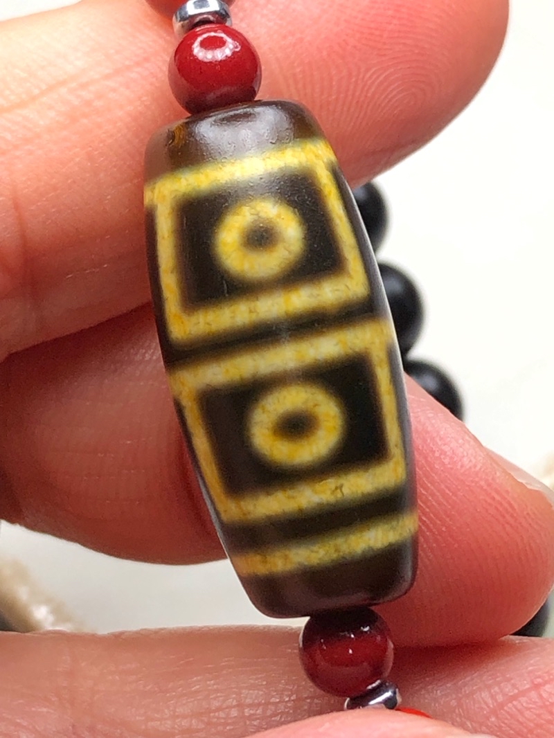Tibetan Dzi Beads Four Eyed Dzi Beads 藏传地扪四眼天珠28x12