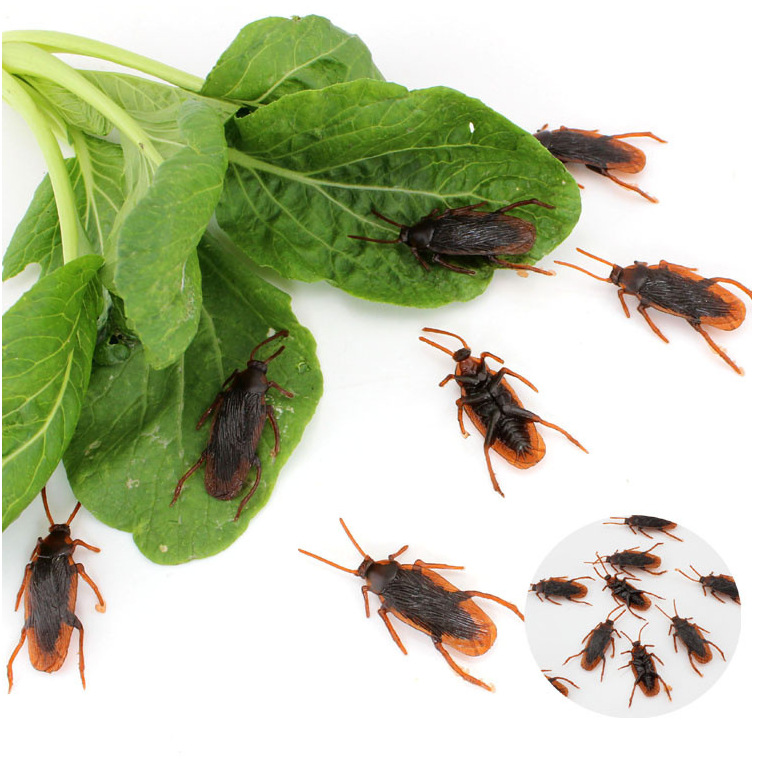 April Fool Lifelike Roach Simulation Cockroaches Rubber Fake Cockroach ...