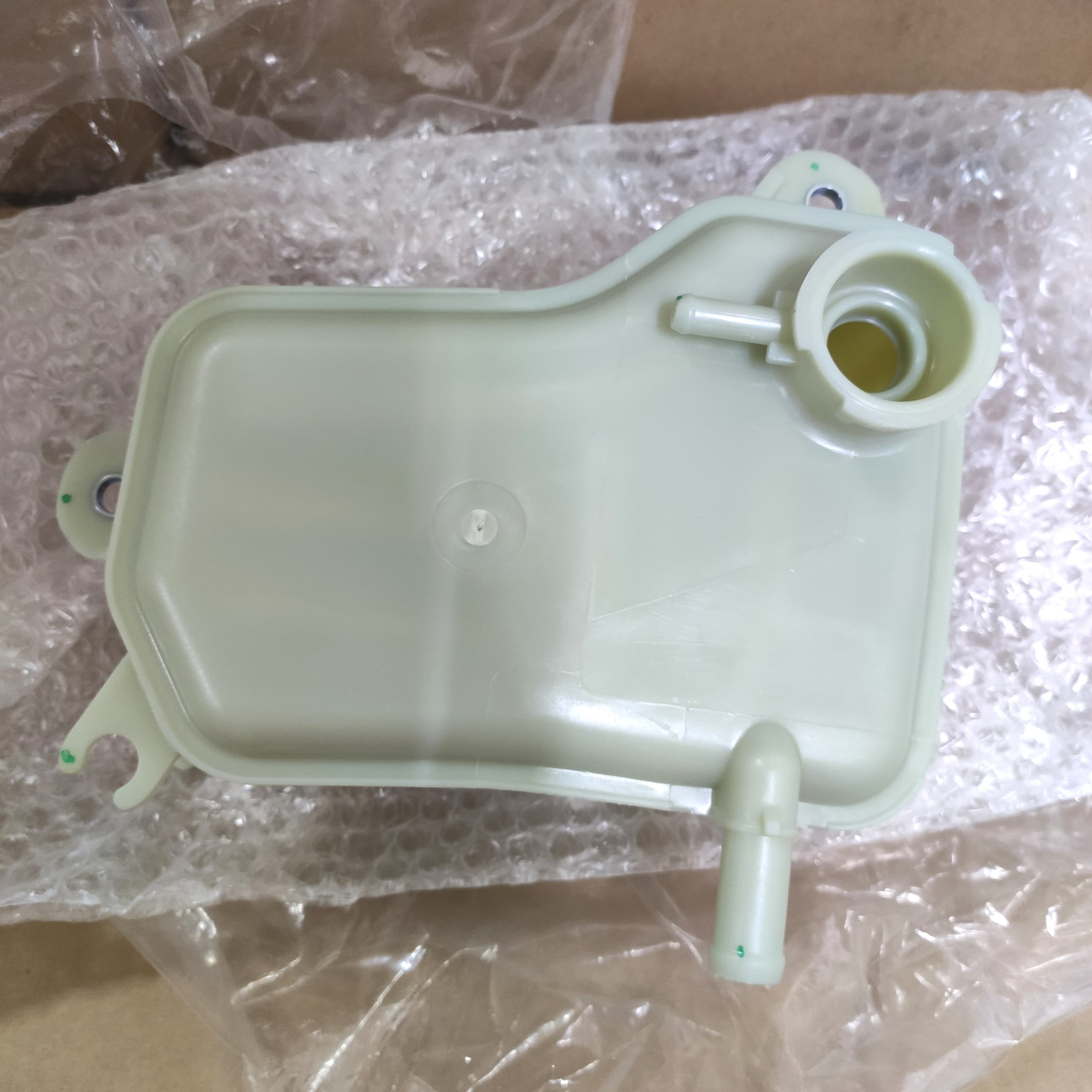 19101-5AA-K01 SPARE TANK COMP EXPANSION Honda Civic TEA FC ( Without ...