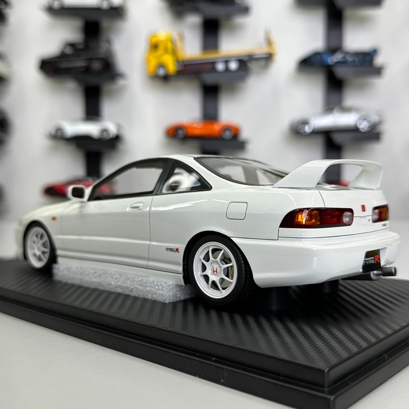 One Model 1:18 Diecast Honda Integra DC2 Type R Vehicle Model Car ...