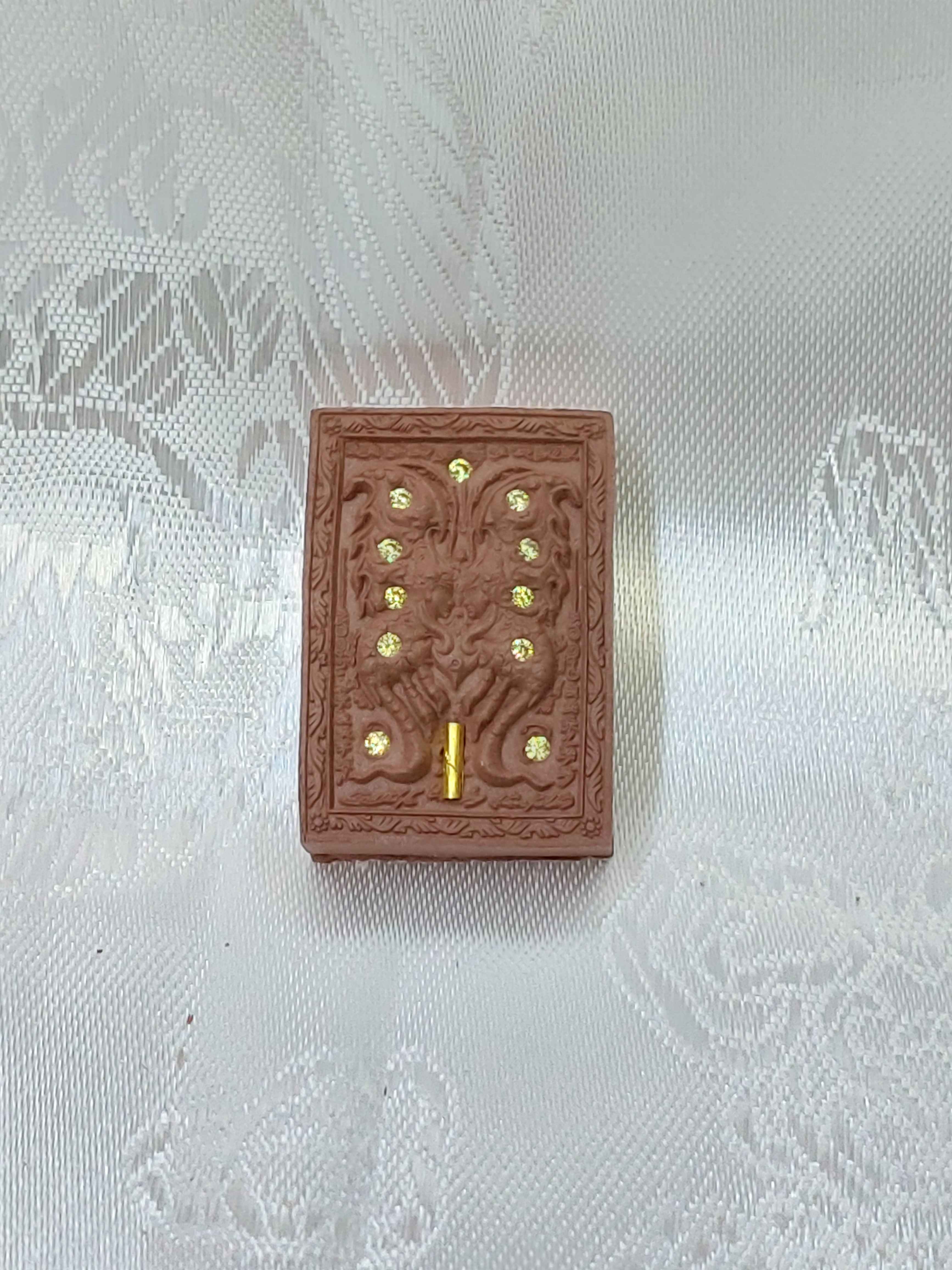 Authentic Kruba Krissana Butterfly Amulets 古巴蝴蝶王蝴蝶佛牌 Thep Sampok ...