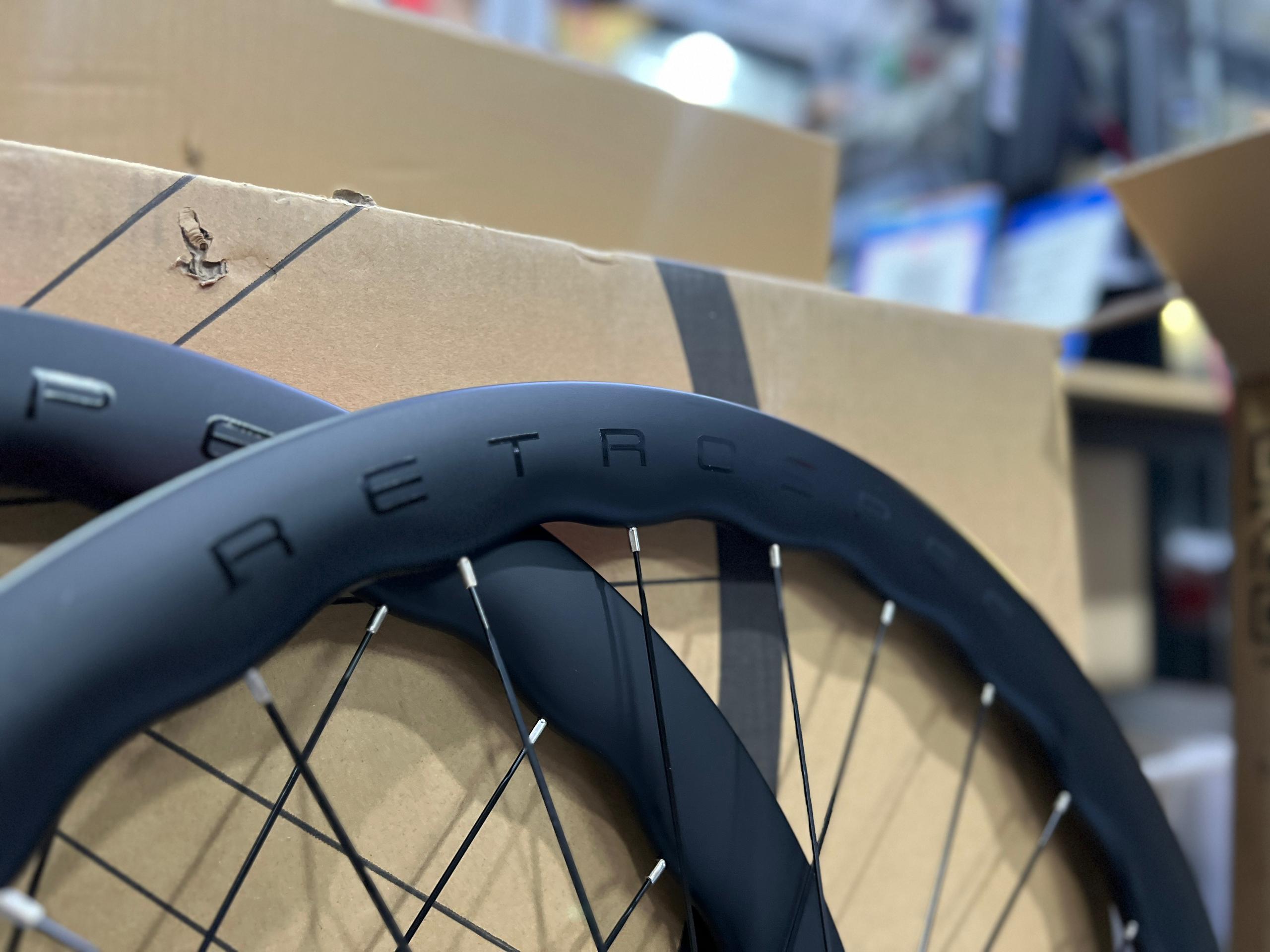 RETROSPEC DISC BRAKE 50MM CARBON WHEELSET RATCHET 36T DISC CENTER LOCK ...