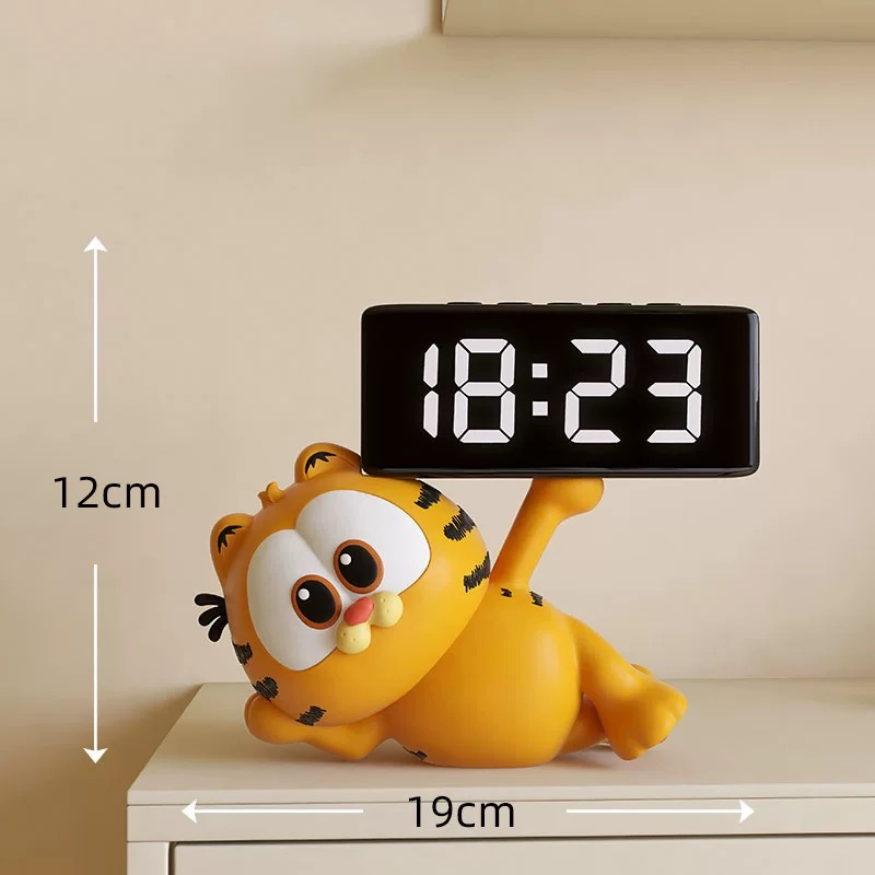 Garfield Cute Digital Alarm Clock | LED Display | USB & Battery Powered ...