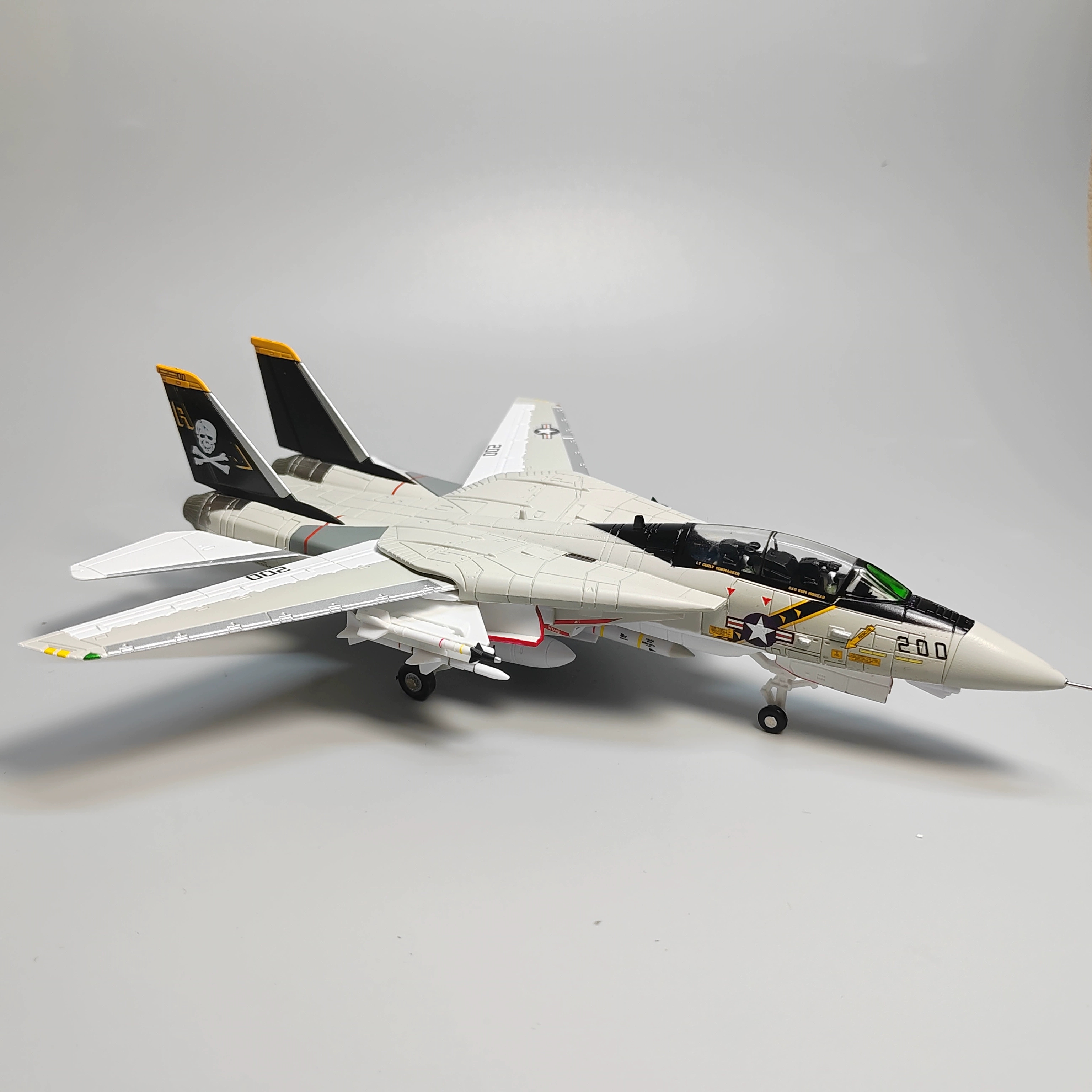 Diecast 1:100 F-14 Tomcat Jolly Rogers Display Model Fighter Jet Plane ...