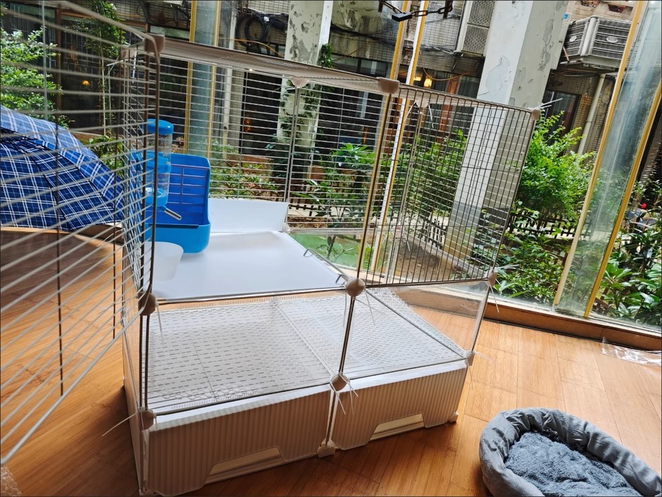 Indoor Rabbit Cage Bunny Hutch Anti Spray Encrypted Design Anti Stuck ...