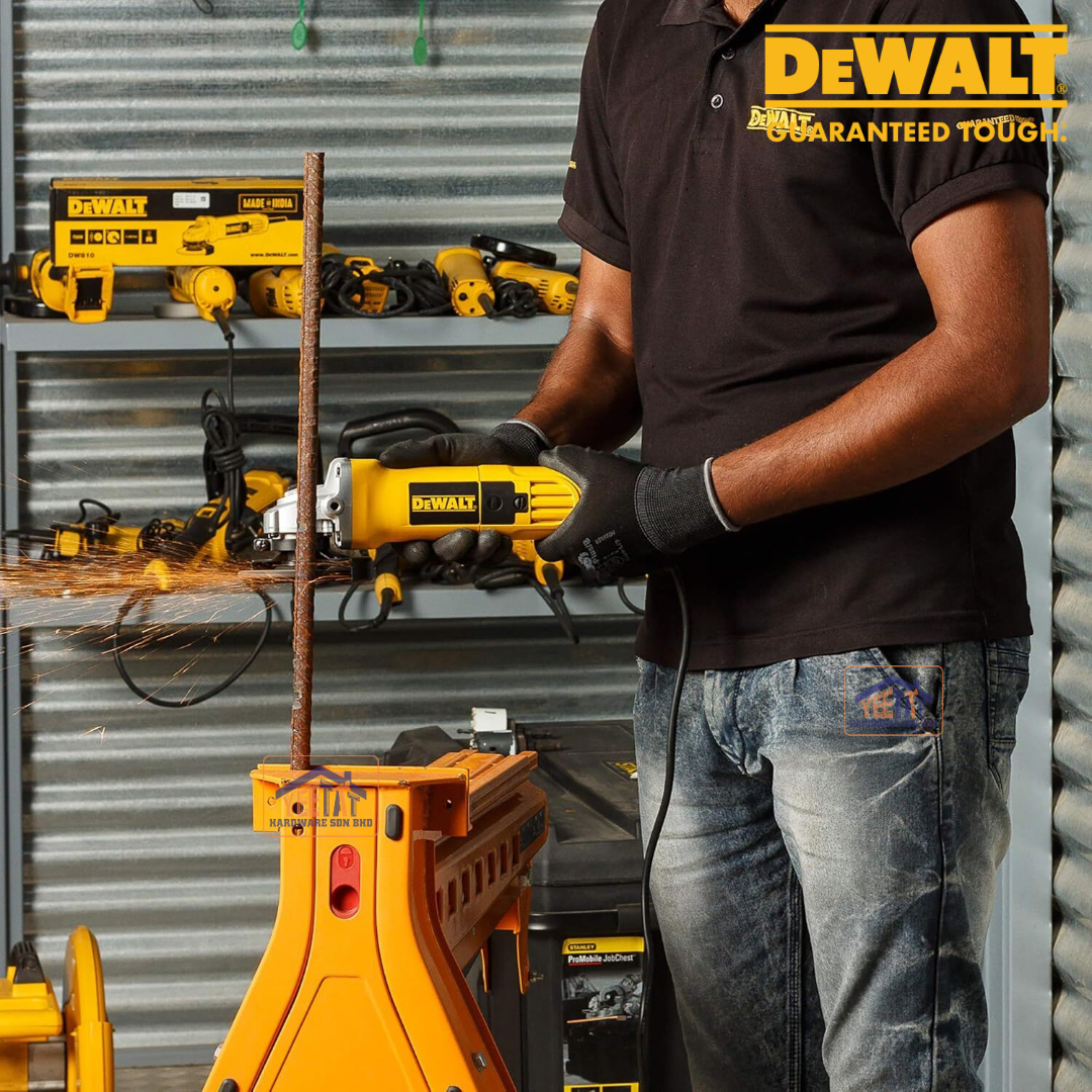 [ DEWALT ] DW810 Small Angle Grinder with Toggle Switch (4