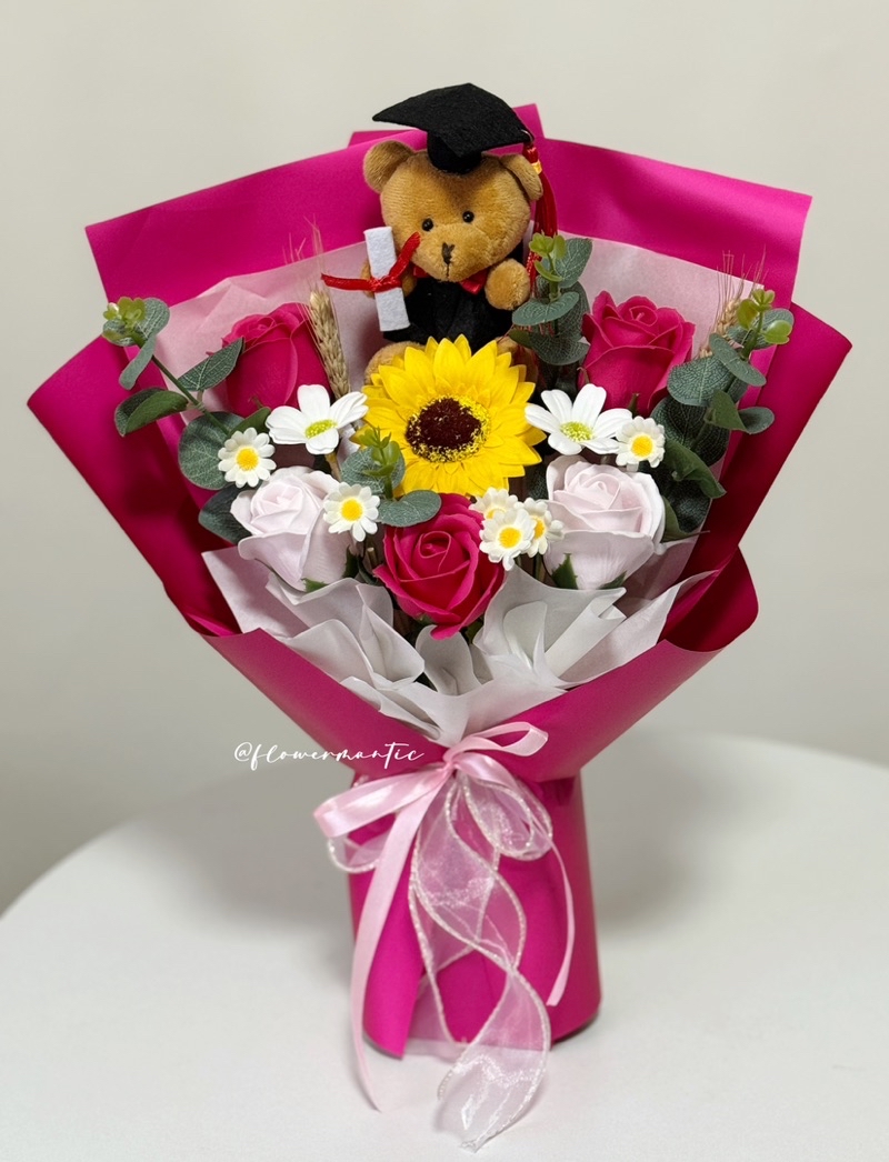 🔥HAPPYGRADUATION🔥Graduation Flower Bouquet Soap Sunflower Convocation ...