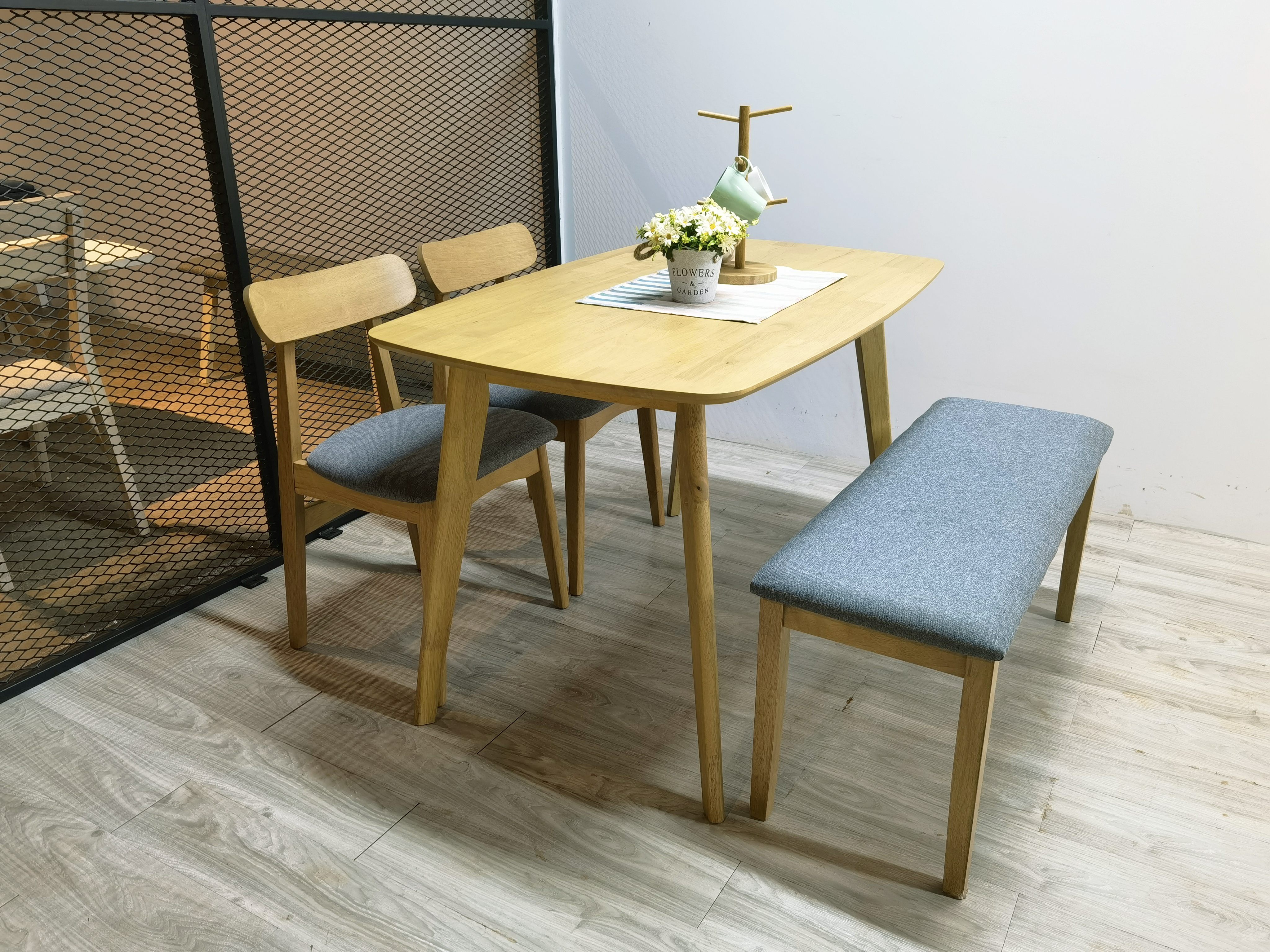 Meja Makan Kayu Kerusi Kayu Tenza Dining Set Wooden Dining Table and ...