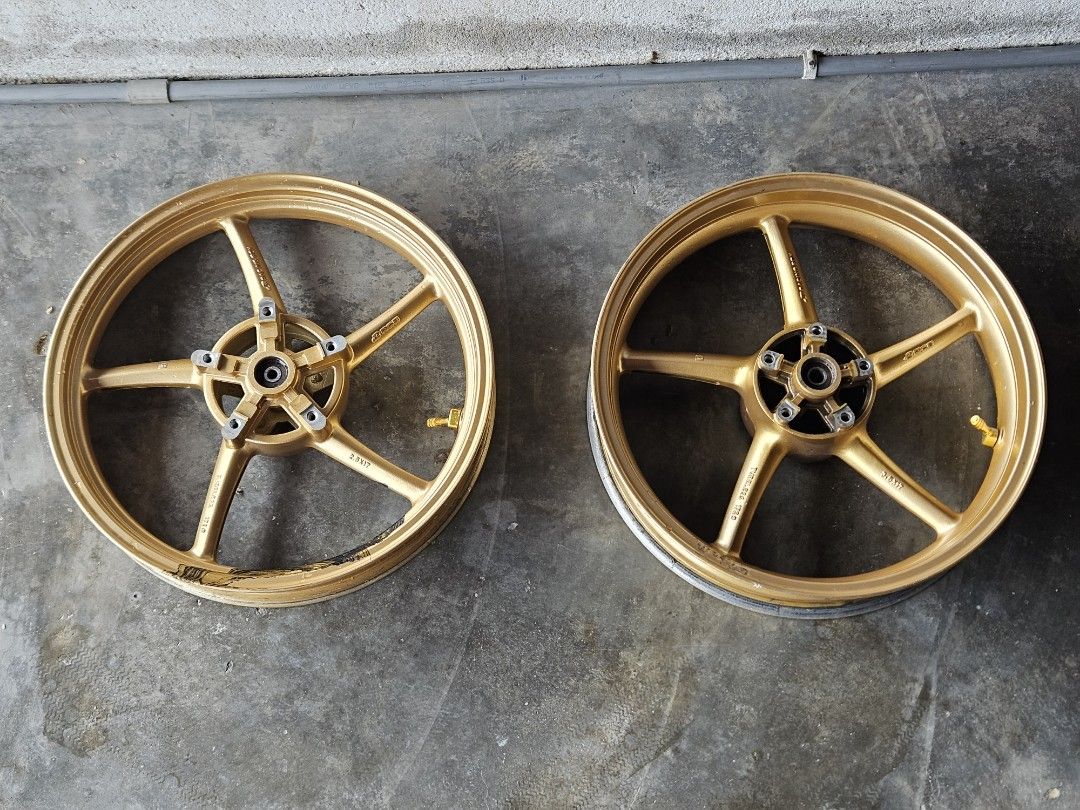 AIKKA Y9017 RCB Sport Rim Gold | Sport Rim Emas RCB | Sport Rim Paint ...