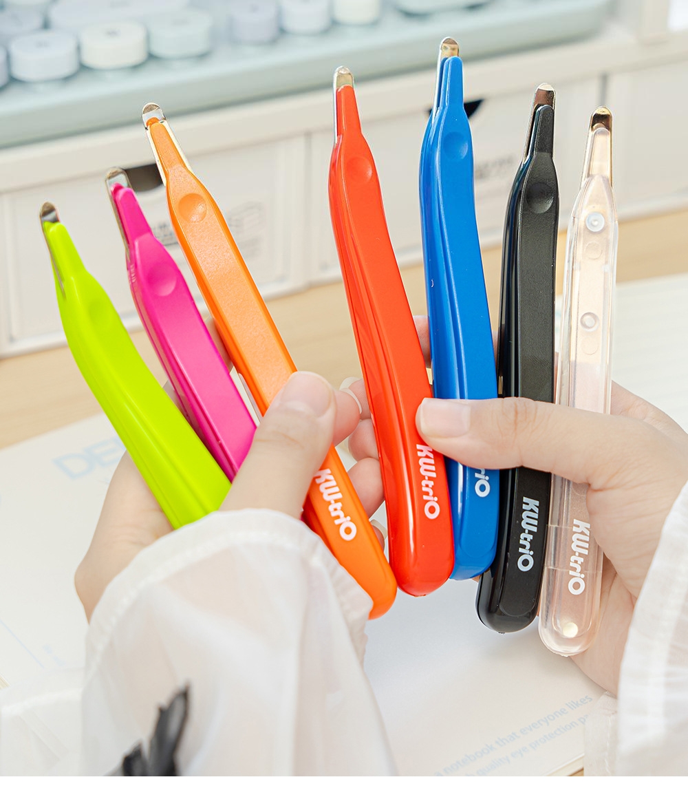 Creative Colourful Portable Pen Shape Less Effort Staples Remover ...