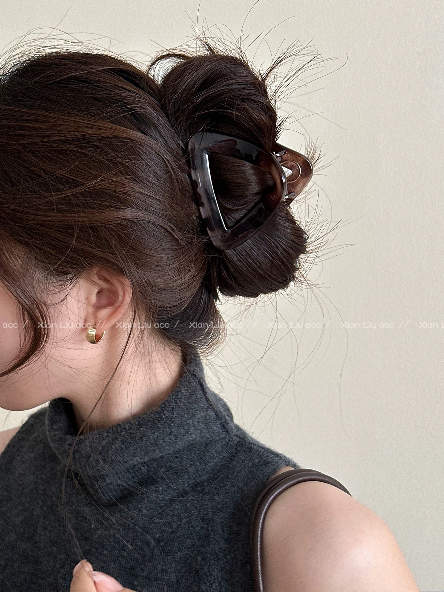 Korean Style 7.8cm Simple Triangle Hair Clip High Ponytail Shark Clip ...