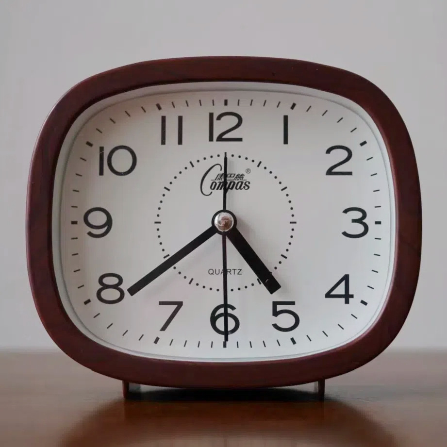 Compas Retro Silent Alarm Clock (Non-Ticking) Jam Alarm Jam Loceng 复古闹钟 ...