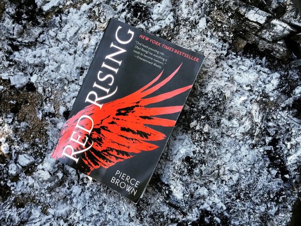 Red Rising Saga Series 6 Books | Morning Star | Light Bringer | Iron ...