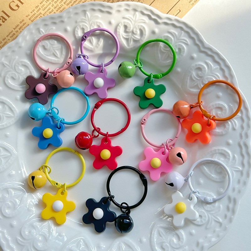 50Pcs Cute Flower Keychain With Bell Tinkling Key Ring For Earphone ...