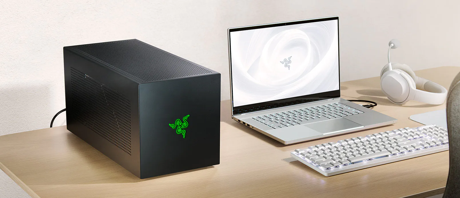RAZER Core X V2 (External Desktop Graphics Enclosure for Thunderbolt ...