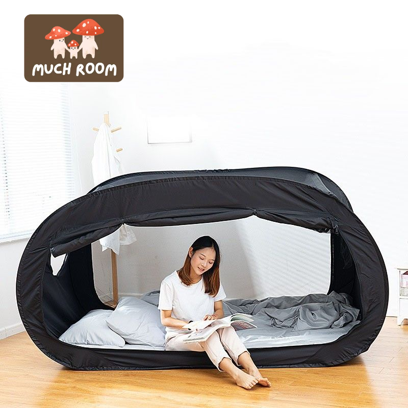 Pop up privacy outlet tent for bed