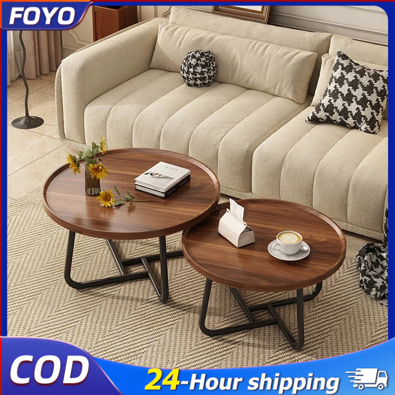 Coffee table/small round table of round simple coffee table beside the ...