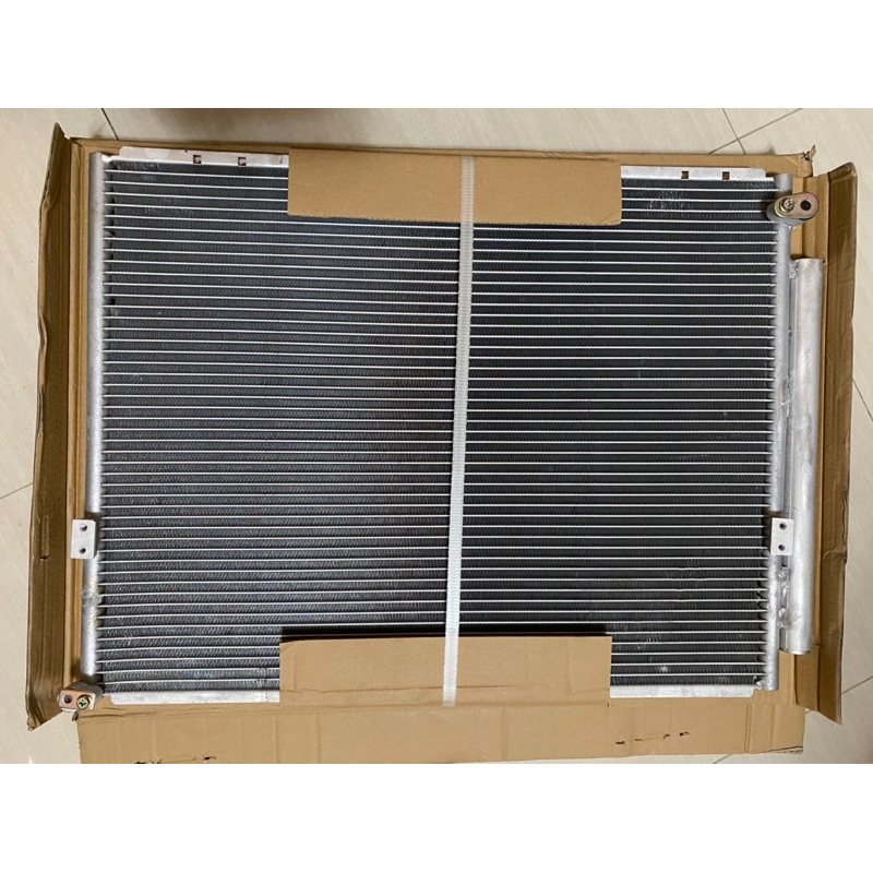 Toyota Innova Gas (2005-2015) - Condenser - Laminated | Shopee Malaysia