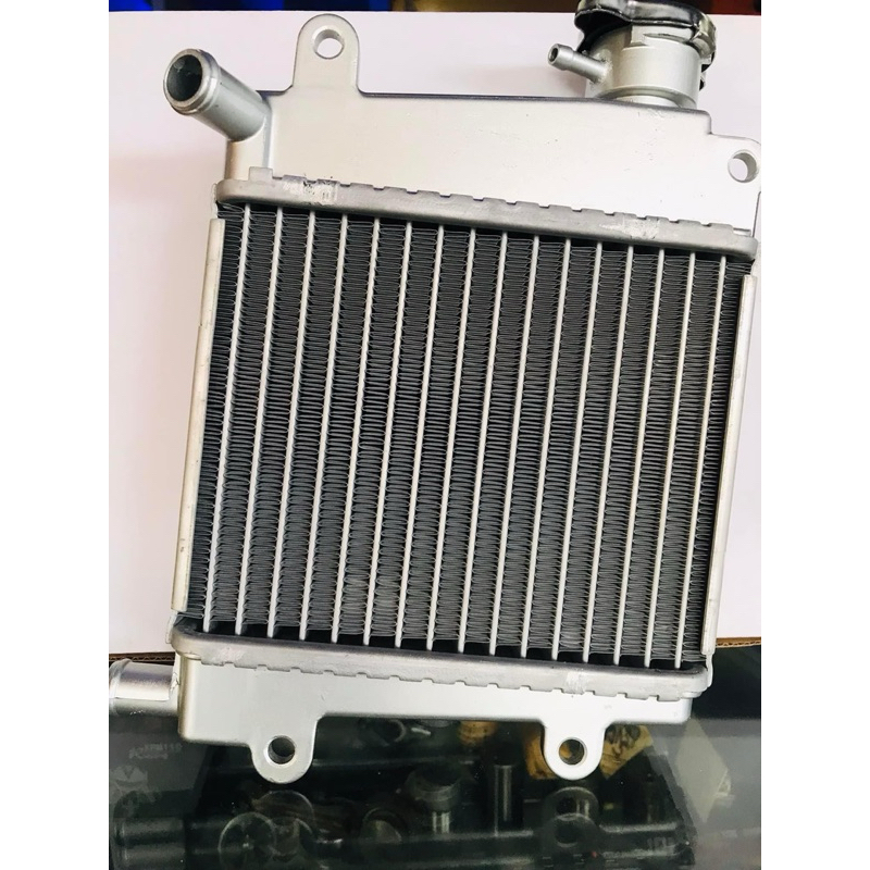Z-5 by Pitsbike Oversized Radiator with Screen cover NMAX V1 / Aerox v1 ...