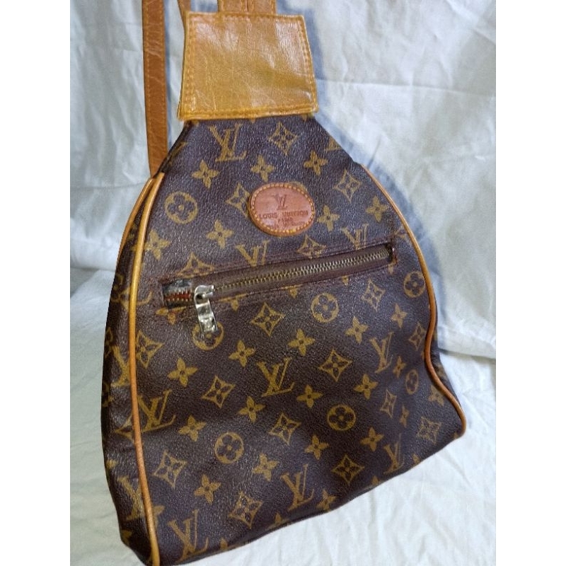 Lv backpack malaysia hotsell